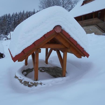 Chata U Lesa Výprachtice Exterior foto